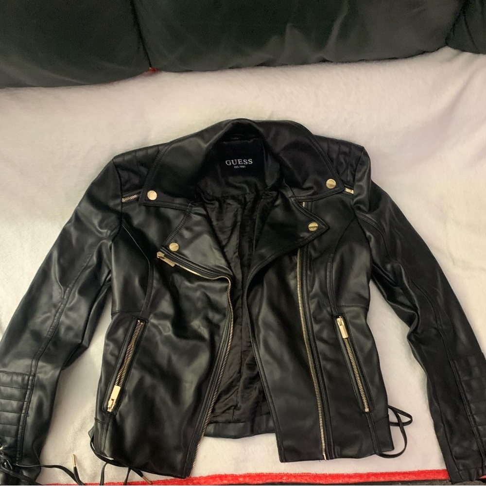 Guess pleather jacket - Picture 3 of 5